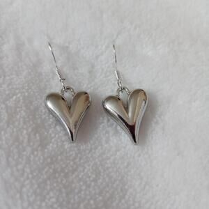 Silver tone heart earrings